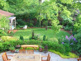 Luxe Comfort in an Artistic & Historic Home - Nashville - 9