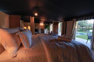 THE FARM LODGES & Private pool - 2