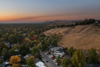 Lux North End Home: Heated Pool/Fire Pit/Theatre - Boise - 4