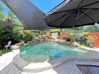 Oasis, in leafy Whitfield. - Edge Hill - 0