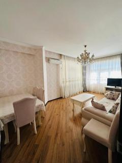 Central apartment by Azerbaijan Housing - 0