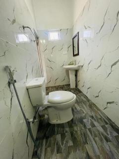 Star Canal Cottage - 8