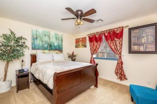 Tranquil Retreat: Luxury Home at Mount Elden's Foothills, Steps from Route 66 and Flagstaff Mall - Flagstaff - 3