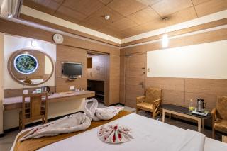 Sree Bharani Hotels - Tirunelveli - 8