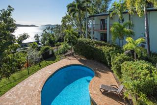 Haven on Hamilton Island -private apartment with views & buggy Fully Renovated in 2023 - 2