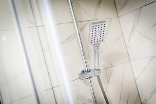 Kings Arms Suites - Luxury Double - Freestanding Bath - Self Check In - 1