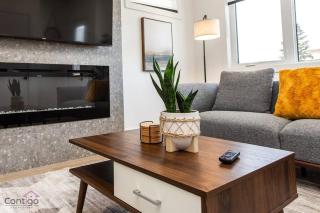 Urban Zen, AirCon, King Bed, 10 min WEM & DT! - 7