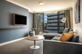 Central Located 1-Bed with Gym, Sauna and Pool - Sydney - 0
