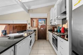 San Lameer Villa 2020 - 2 Bedroom Classic - 4 pax - San Lameer Rental Agency - Southbroom - 3