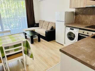 Family Apartments Pomorie 4 - Pomorie - 0