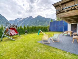 Chalet in Neukirchen with Mountain Views - 5