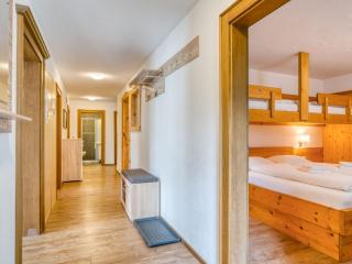 Chalet in Neukirchen with Mountain Views - 2