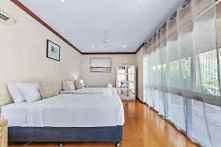 Idyllic Whitsunday Holiday Home with amazing views - Airlie Beach - 2