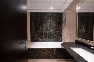 Luxurious Studio in Elite with Burj Khalifa View - Dubai - 5