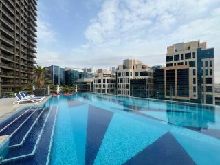 Luxurious Studio in Elite with Burj Khalifa View - Dubai - 1
