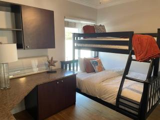 Quite Spacious, Hot Tub Near Montecito, EV Charger - Santa Barbara - 7