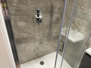 Luxurious Restful Studio Flat, Less Than 30 Mins From Centre! - Londen - 3