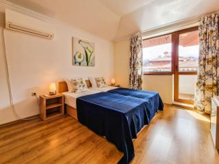 Cedar Lodge 2 Bedroom Apartment by Flat Mаnager - 3