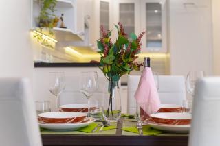 Comfortable Apartment Krakowska Wrocław with FREE PARKING by Noclegi Renters - 6