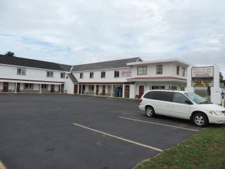 North Country American Inn - Kalkaska - 4