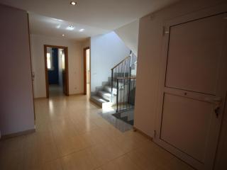 TRAMUNTANA - Casa amplia, moderna y muy bien equipada, situada en la zona de Grifeu - ES-228-144 - 2