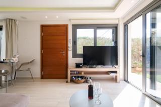 Glaros Twin, Flats w. Private Garden near Beach - Daratso - 2