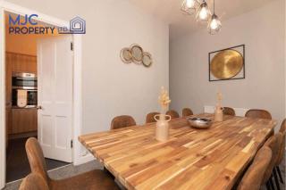 Turret Town House - 3