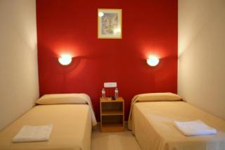 Hotel Sant Jordi - Segur de Calafell - 9