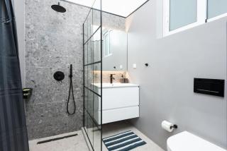 zen peace, exarchia - 3