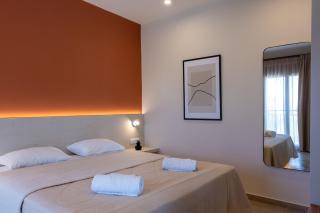 Lodge Modern Apartments, in Kalamaki centre - Zakynthos Town - 7