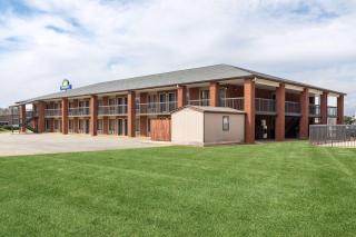 Days Inn by Wyndham Childersburg - Childersburg - 2
