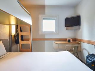 ibis budget Versailles Chateau Saint cyr l'Ecole - Saint-Cyr-lʼÉcole - 4