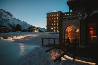 Kulm Hotel St. Moritz - 1