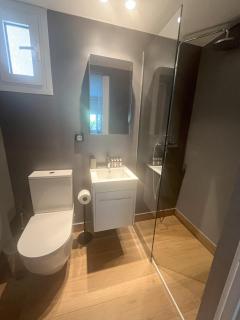 Riviera Studio - Athens - 4