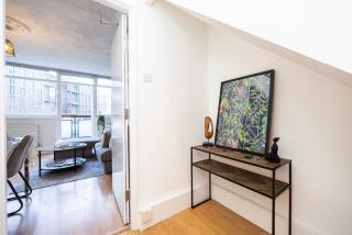 Trendy 4 bed apartment near vibrant Shoreditch w balcony and walking distance to tube - Londra - 1