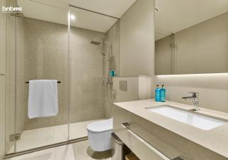 bnbmehomes - La Vie - Dubai - 5