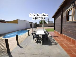 Casa con Piscina Privada, Cerca de la Playa y Aire Acondicionado - Chiclana de la Frontera - 8