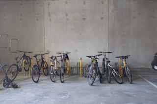 Modern 1-bdr Apt w/ free car park&fantastic pool - 6