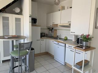 Duplex climatisé 4 pers, balcon, parking privé, proche plages et commerces - FR-1-335-168 - Hyères - 7