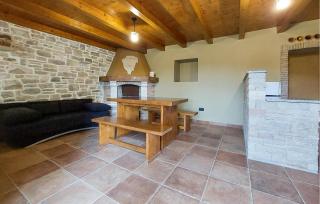 Lovely Home In Podpican With Wifi - 4
