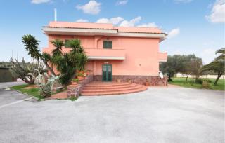 2 Bedroom Awesome Home In Pozzuoli - Pozzuoli - 3
