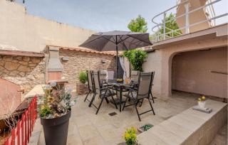 Cozy Apartment In Cesarica With Kitchen - Cesarica - 5