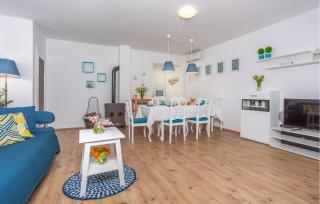 3 Bedroom Amazing Home In Malinska - 6