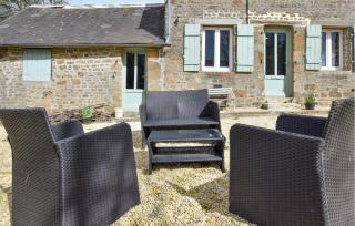 Gorgeous Home In Passais-Villages - Saint-Siméon - 2