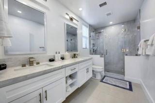 An Architectural masterpiece with unparalleled beauty, elegance and amenities - Temecula - 1