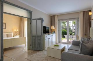 Alaçatı Beach Resort - Yumru - 7