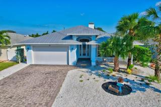 Key West Vibes in Bonita Shores - 6