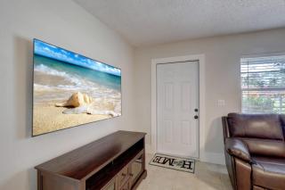 Super Private Home With Great Outdoor Space - Bonita Springs - 5