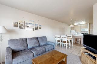 Harbor Village Pool Building Condo 104 - Garden City - 9