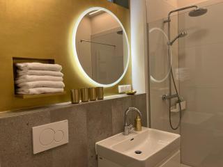 Golden Flat by GrazRentals with parkview - brandnew & free parking - Graz - 5
